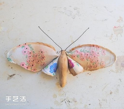英国男子“女红”作品 废旧布料缝制出的动物(图7)