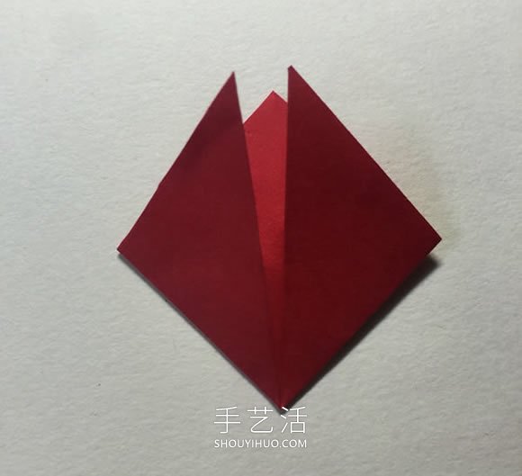 简单折纸4个花瓣 粘合得到一朵四瓣花！(图4)