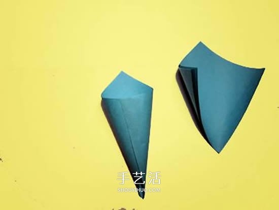 便利贴手工制作立体纸花的做法图解(图4)