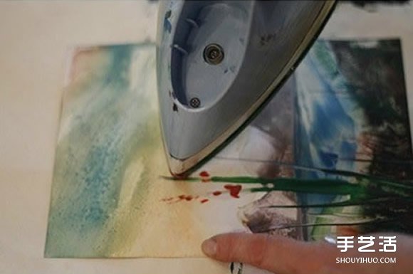 创意熨斗画的画法 把蜡笔融化后画出漂亮图案(图6)