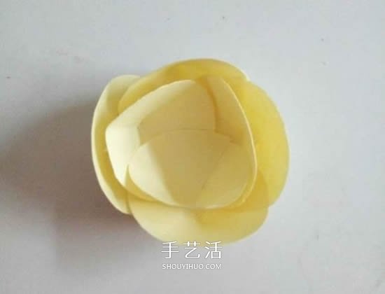 简单纸花怎么做图解 组合式花朵的制作方法(图6)