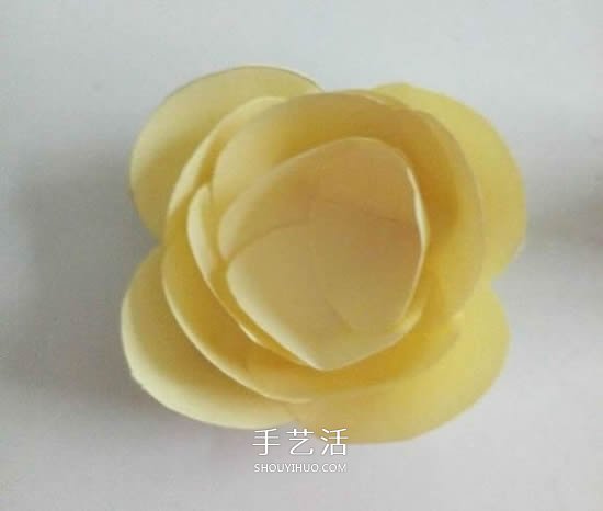 简单纸花怎么做图解 组合式花朵的制作方法(图8)
