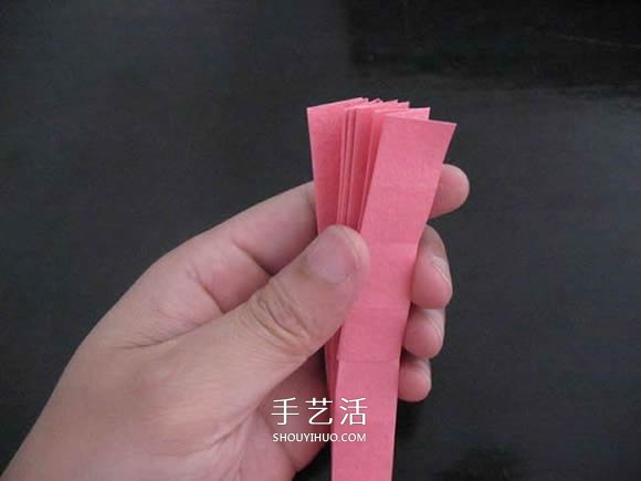 赠送初恋的小礼物！折纸蔷薇戒指的折法图解(图22)