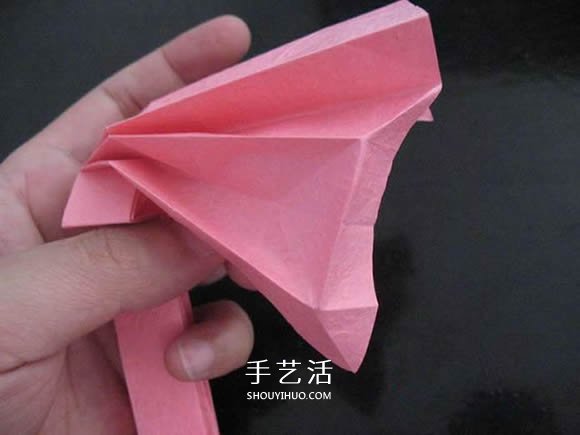 赠送初恋的小礼物！折纸蔷薇戒指的折法图解(图55)