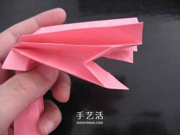 赠送初恋的小礼物！折纸蔷薇戒指的折法图解(图56)
