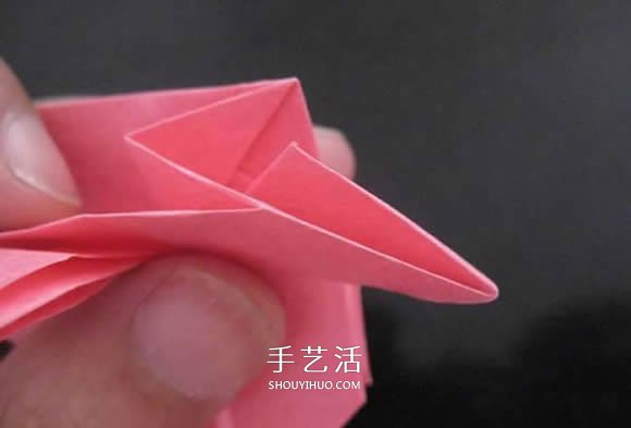 赠送初恋的小礼物！折纸蔷薇戒指的折法图解(图72)