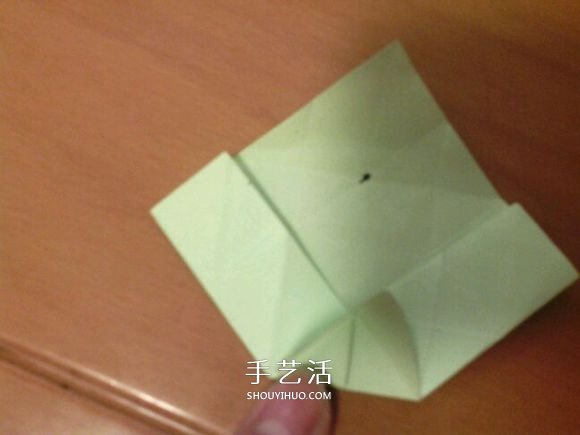 幸运四叶草的折法图解 怎么折纸四叶草步骤图(图9)