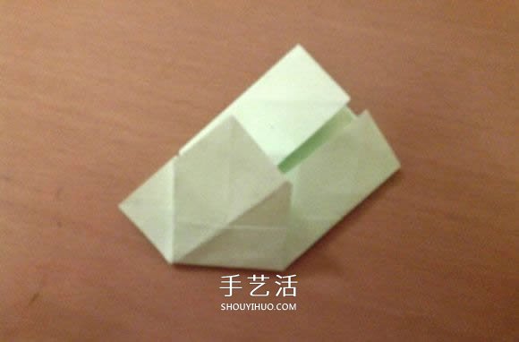 幸运四叶草的折法图解 怎么折纸四叶草步骤图(图13)