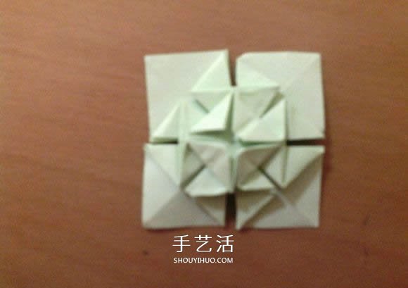 幸运四叶草的折法图解 怎么折纸四叶草步骤图(图21)