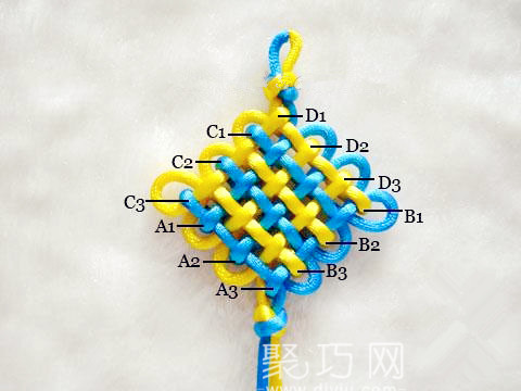 中国结之三回盘长结编法图解教程(图3) 中国结之三回盘长结编法图解教程(图3)