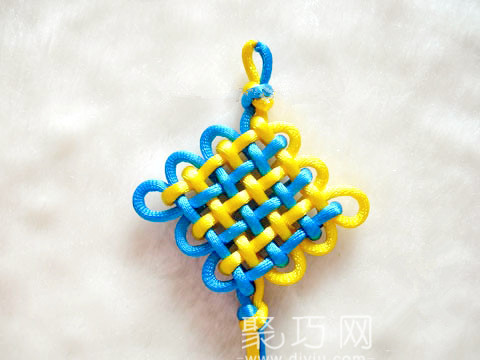 中国结之三回盘长结编法图解教程(图2) 中国结之三回盘长结编法图解教程(图2)