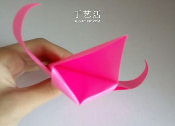 简单又漂亮五瓣纸花的折法步骤图解(图7)