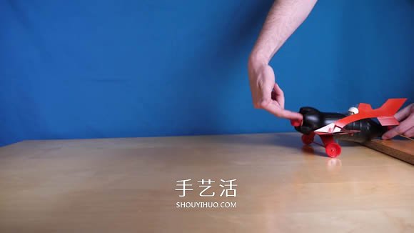 可乐瓶科技小制作 DIY橡皮筋动力飞机的方法(图39)