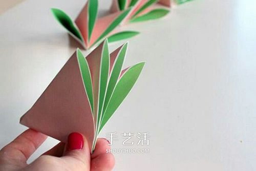简单又漂亮纸花的折法图解 有16个花瓣！(图10)
