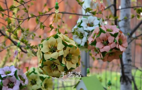三张纸折八瓣花的折法图解 还能做成立体花球(图6)