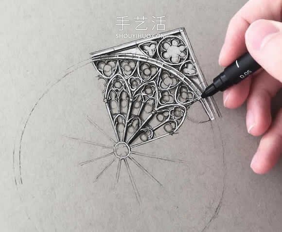 错综复杂的建筑图纸！捕捉哥特式建筑之美(图5)