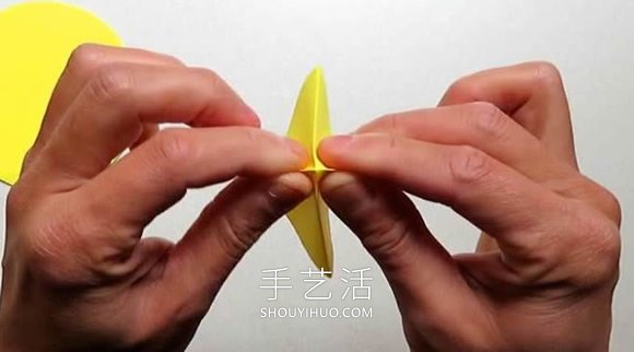简单星花球的折纸制作方法图解教程(图4)