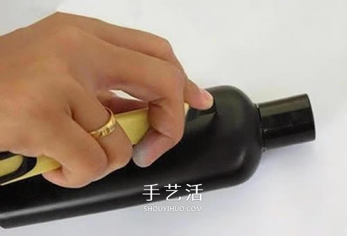 洗发水瓶/沐浴液瓶DIY 怪物风格卡通笔筒制作(图2)