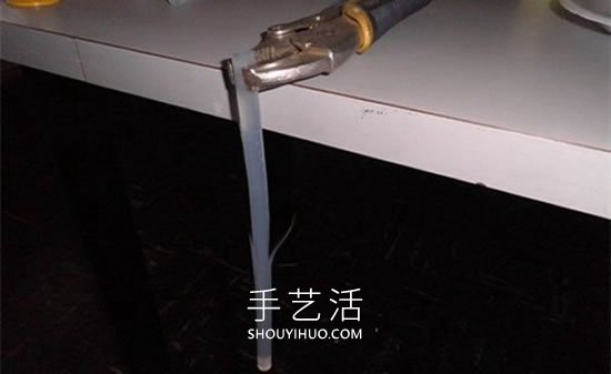 自制矿泉水瓶仿真花的方法图解教程(图9)