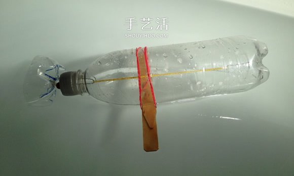 用塑料瓶做潜水艇玩具的方法 - 诺云双维造物网