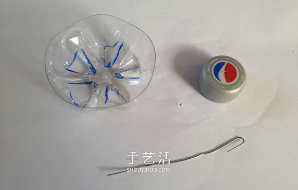 用塑料瓶做潜水艇玩具的方法(图7)