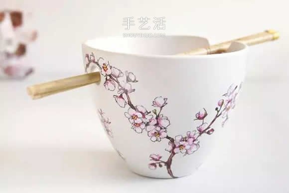 她们把家里的杯碟画成画 将每一天都过成诗！(图34)