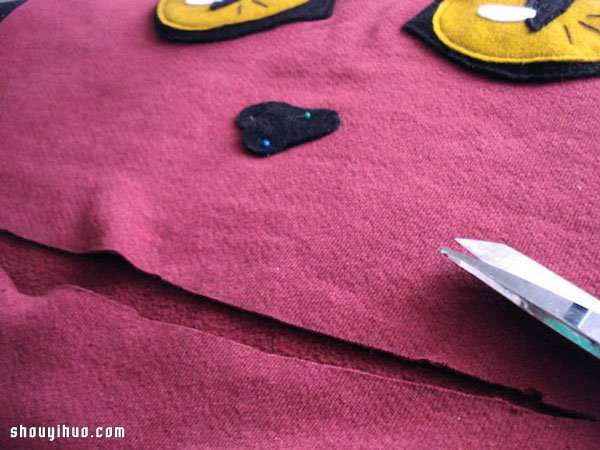 用拉链改造旧衣服 DIY超抢眼猫咪T恤教程(图11)