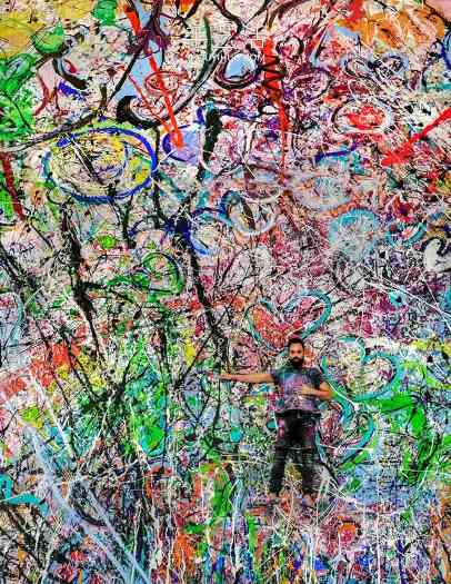 他画出世界上最大画布，为儿童筹集3000万美元(图2)