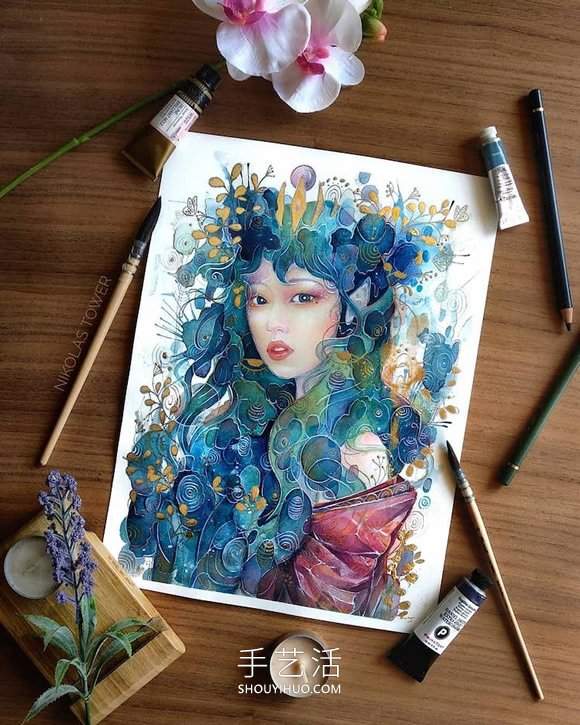 耀眼金箔细节照亮超凡脱俗的神秘女性肖像画(图8)