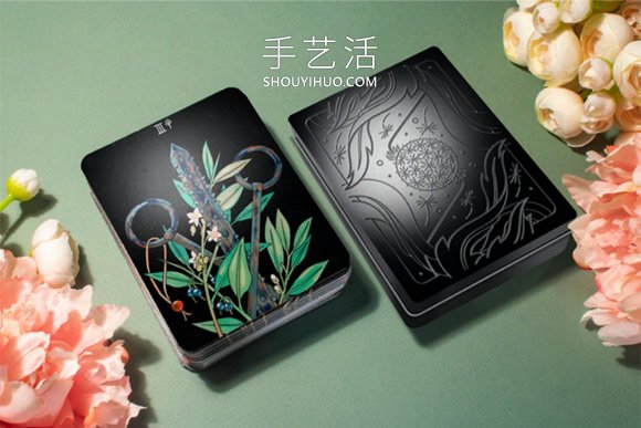 手绘植物塔罗牌！结合神秘占卜、花语寓意和哲学(图9)