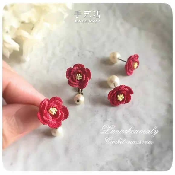 美得不像话！袖珍钩针花朵饰品作品图片欣赏(图5)