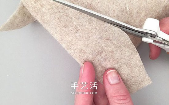 毛线球创意DIY 手工做一只超萌带披风的狗狗(图9) 毛线球创意DIY 手工做一只超萌带披风的狗狗(图9)