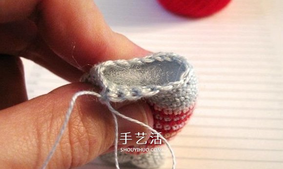 年年有余幸福年！钩针编织可爱小鱼的步骤图(图13)