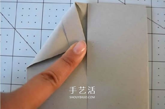 纸衬衫的折法简单图解 可爱小衬衫怎么折步骤(图9)