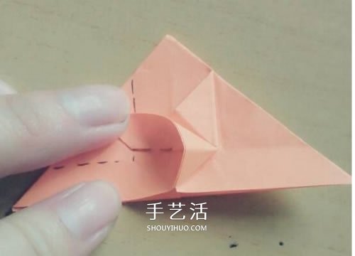 带翅膀气球的折法图解 折纸有翅膀的气球教程(图9)