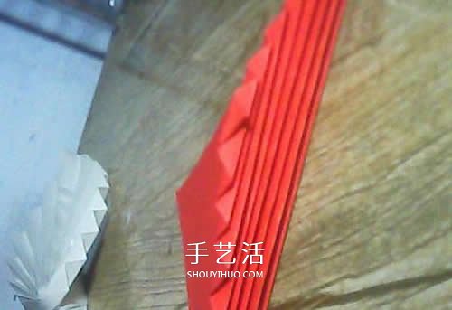 儿童羽毛笔的折法图解 简单折纸羽毛笔教程(图8)