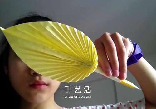 儿童羽毛笔的折法图解 简单折纸羽毛笔教程(图14)