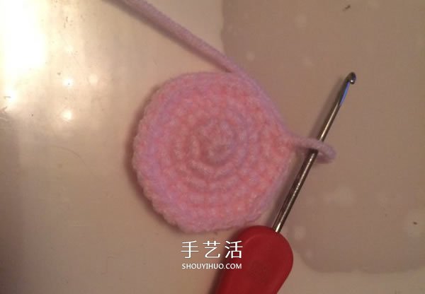 粉嫩鹿头怎么钩图解 钩织可爱小鹿的方法步骤(图4) 粉嫩鹿头怎么钩图解 钩织可爱小鹿的方法步骤(图4)