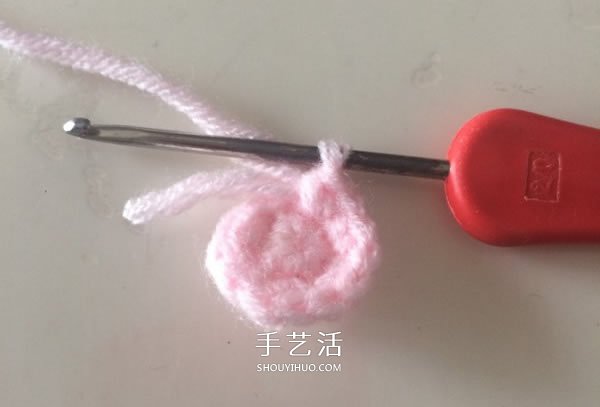 粉嫩鹿头怎么钩图解 钩织可爱小鹿的方法步骤(图3) 粉嫩鹿头怎么钩图解 钩织可爱小鹿的方法步骤(图3)