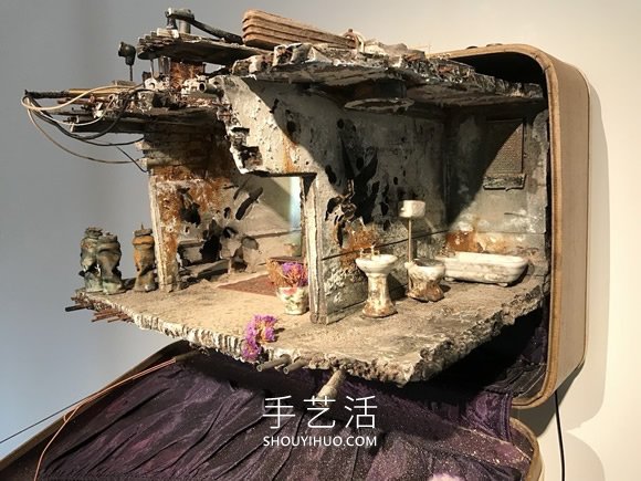 艺术家重建手提箱内难民对“家”的情感记忆(图4)
