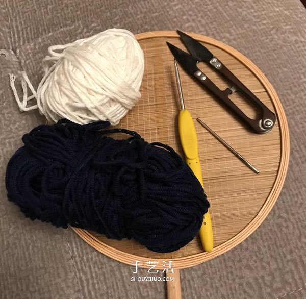 钩织花朵杯垫的图解 手工正方形毛线杯垫钩法(图1)
