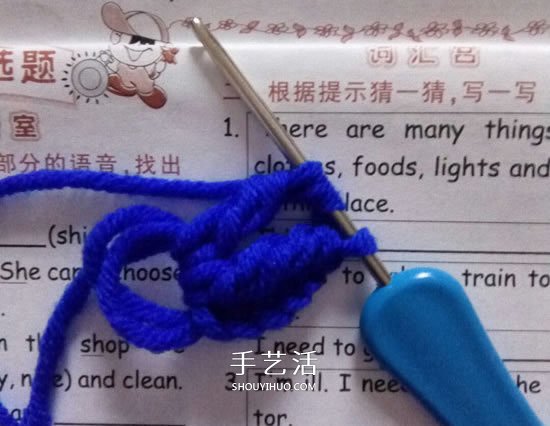 小巧可爱的装饰 手工钩针编织蝴蝶结的图解(图4)