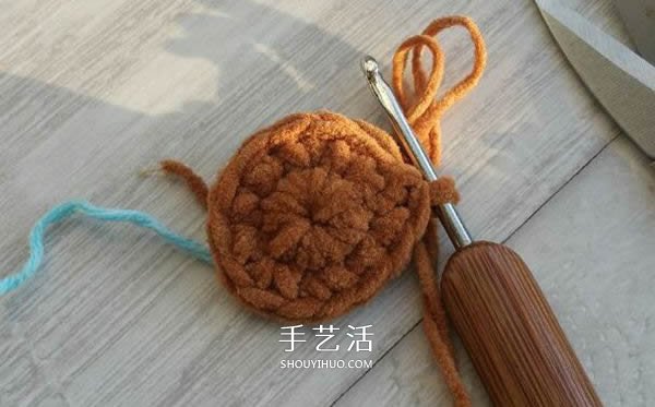 毛线钩织小熊的方法 可爱小熊玩偶的钩法图解(图17)