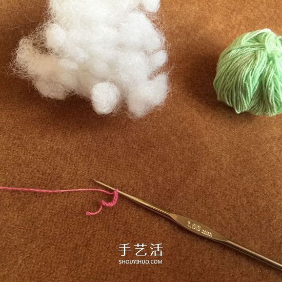 怎么钩织小萝卜的方法 简单水萝卜的钩法图解(图3)