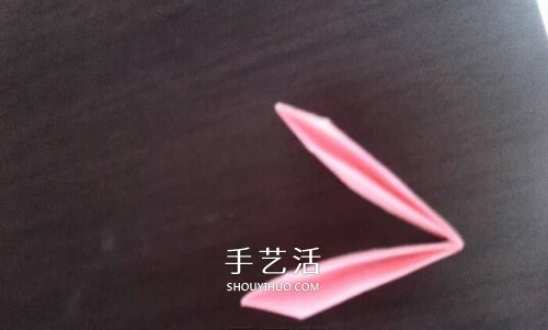简单雪花的折叠方法 手工折纸雪花的图解教程(图4)