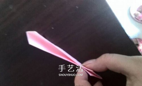 简单雪花的折叠方法 手工折纸雪花的图解教程(图3)