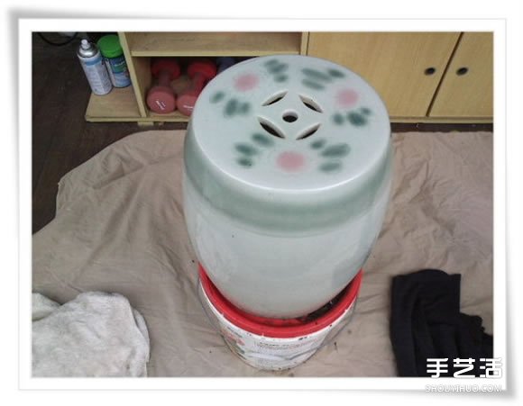 旧毛巾废物利用做花盆 水泥毛巾花盆手工制作(图3)
