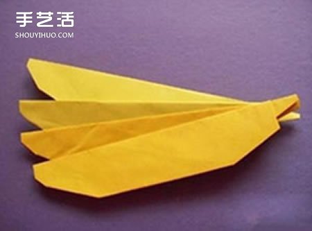 简单香蕉的折法图解 幼儿园香蕉折纸教程(图8)