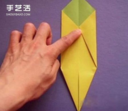 简单香蕉的折法图解 幼儿园香蕉折纸教程(图3)
