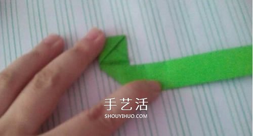 纸戒指的折法图解教程 折纸戒指简单又可爱(图9)